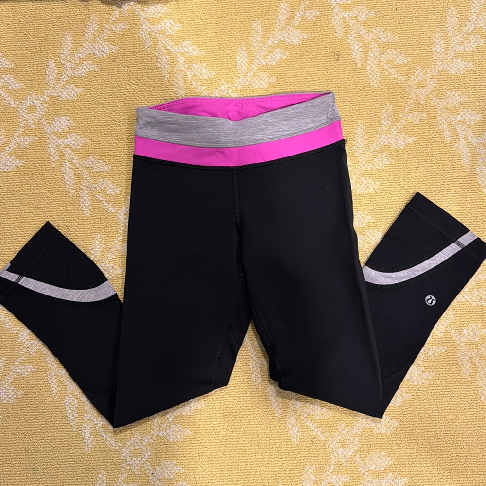Lululemon crop